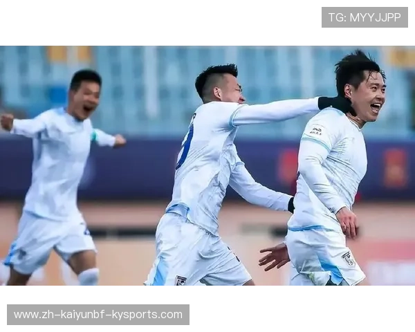 大连籍球员张某进入英超联赛的背景介绍